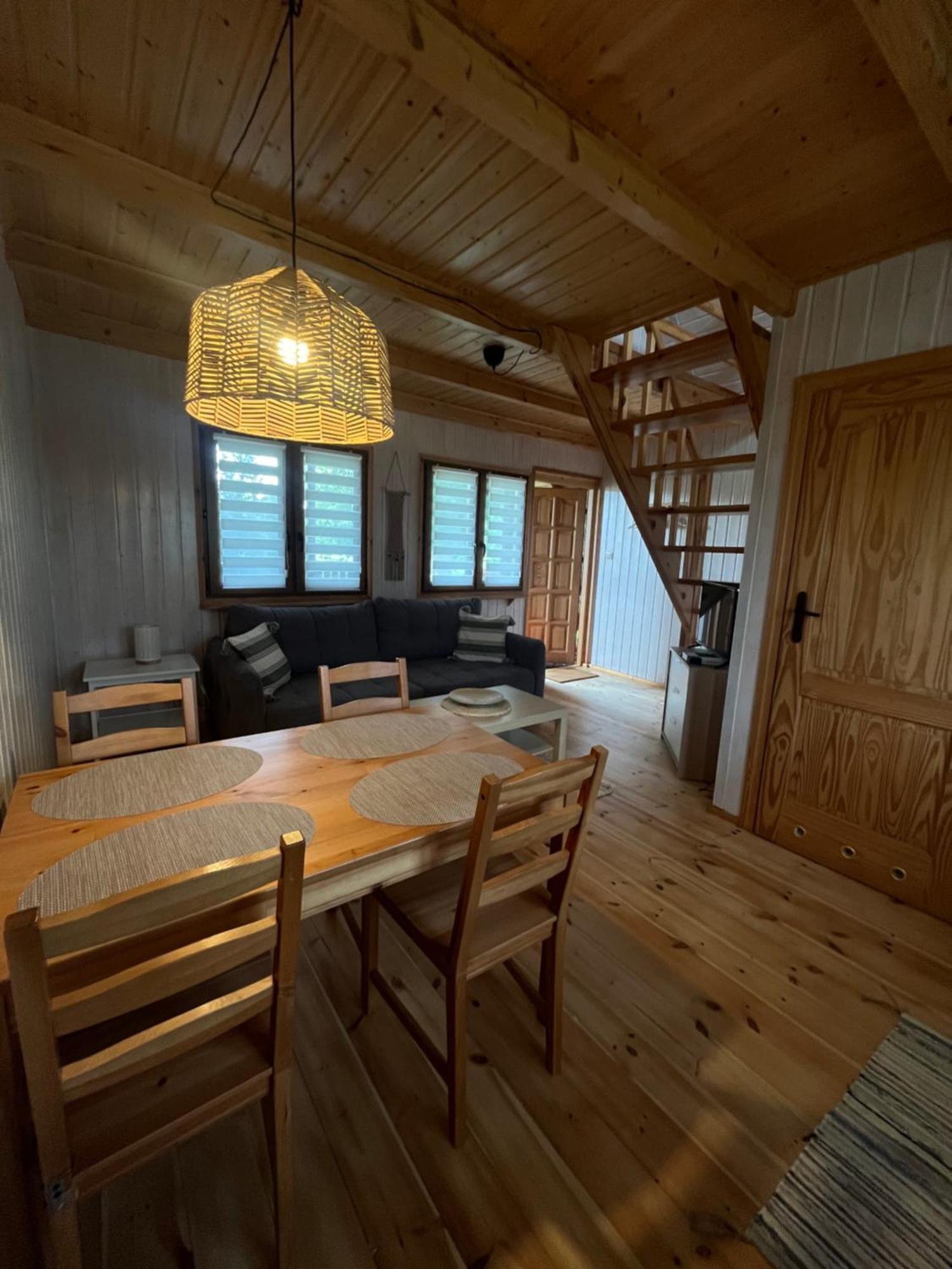 Pod Debami Domki ,Pokoje,Nauka Jazdy Konnej Sarbsk Obok Leby Exterior photo